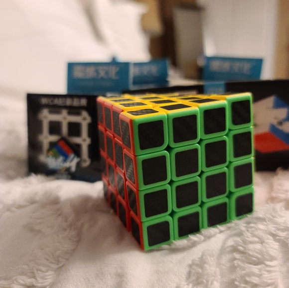 Rubics cube - Picture 3 of 4